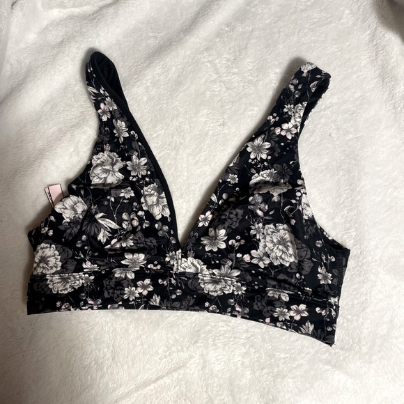 Victoria's Secret Other - Victoria’s Secret Bralette